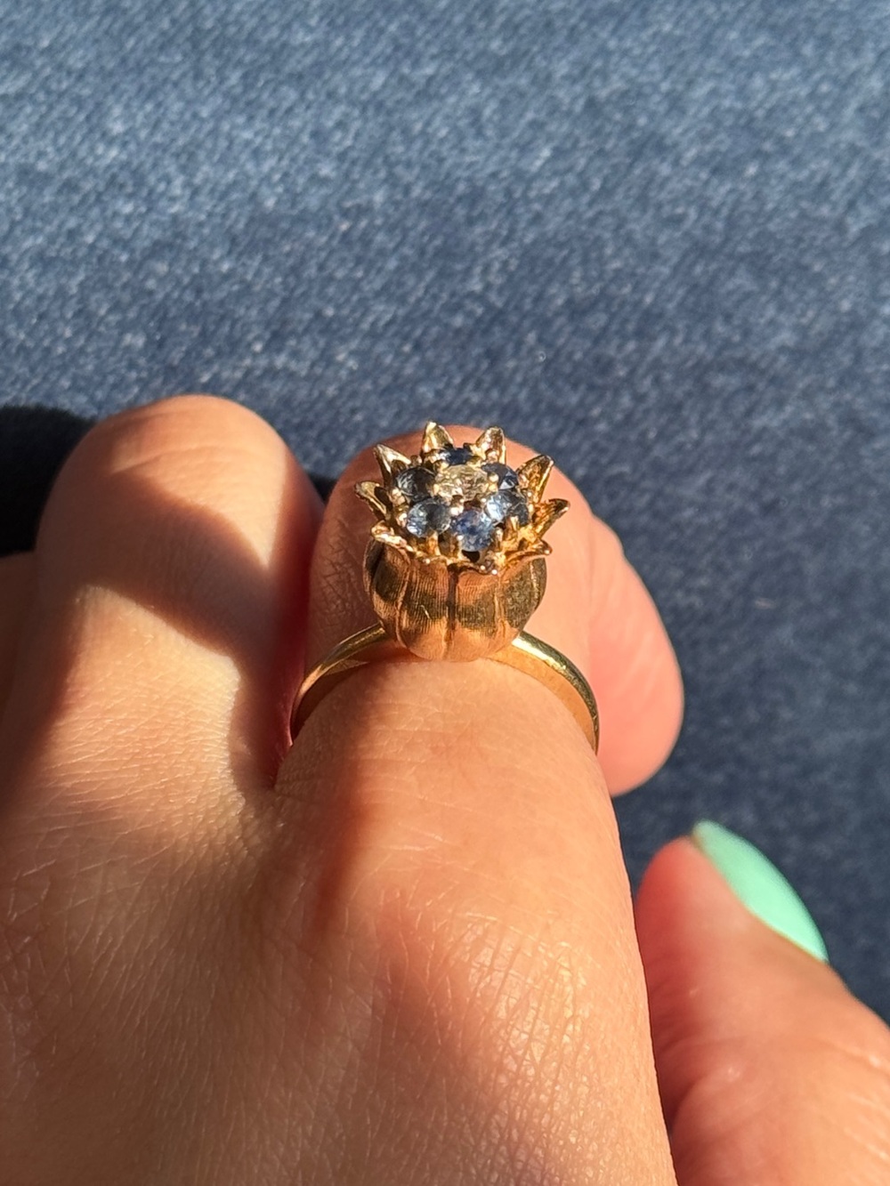 Stunning Rare - Vintage 14k Yellow gold Sapphire And Diamond Tulip Ring - Picture 6 of 10